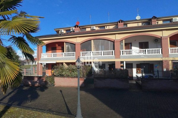 casa indipendente in vendita a San Giorgio Canavese