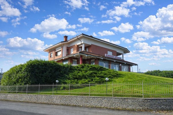 casa indipendente in vendita a San Giorgio Canavese