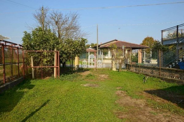 casa indipendente in vendita a San Giorgio Canavese in zona Cortereggio