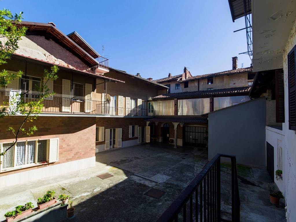 casa indipendente in vendita a San Giorgio Canavese