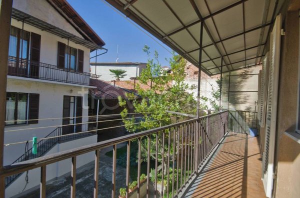 casa indipendente in vendita a San Giorgio Canavese