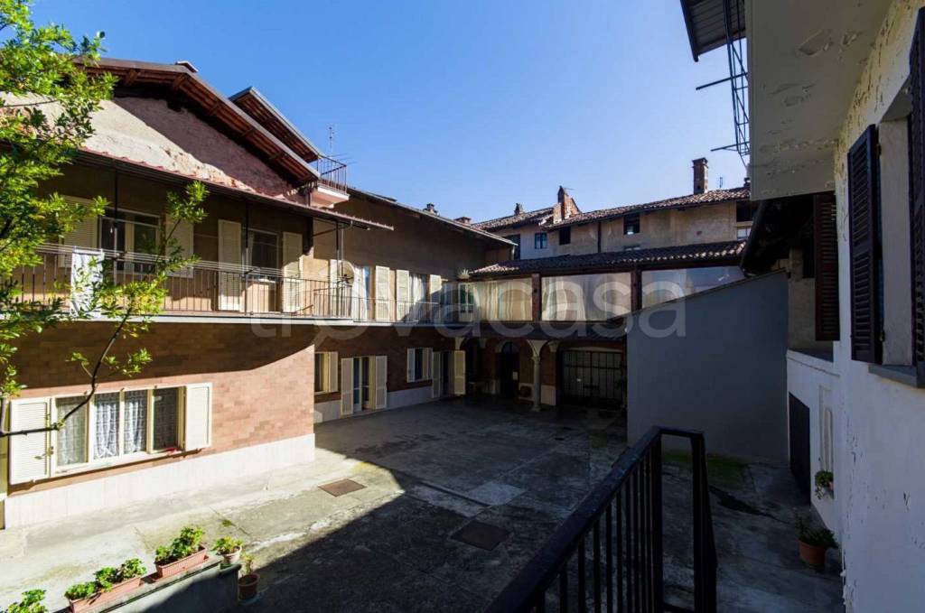 casa indipendente in vendita a San Giorgio Canavese