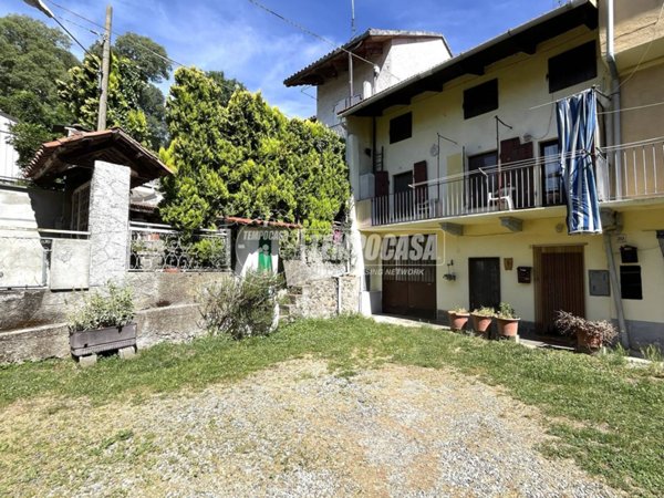 casa indipendente in vendita a San Giorgio Canavese