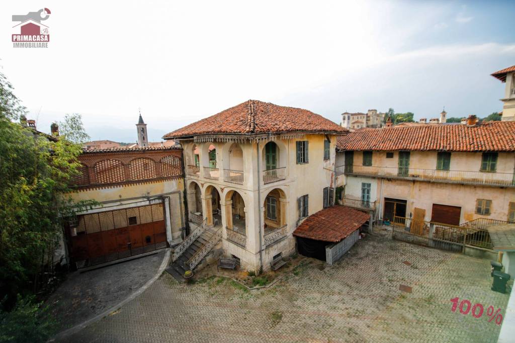casa indipendente in vendita a San Giorgio Canavese