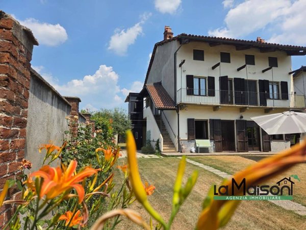 casa indipendente in vendita a San Giorgio Canavese