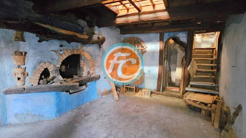 casa indipendente in vendita a San Giorio di Susa