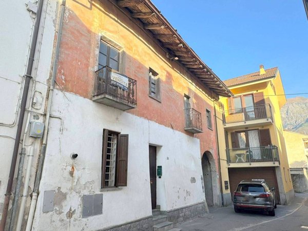 casa semindipendente in vendita a San Giorio di Susa