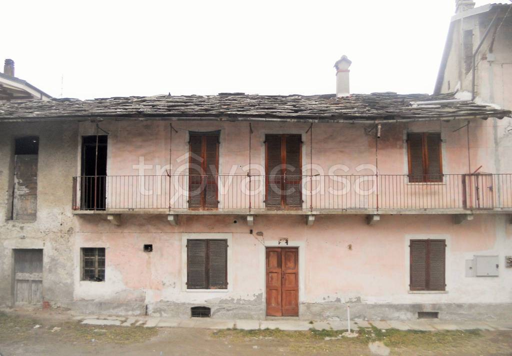 casa indipendente in vendita a San Giorio di Susa