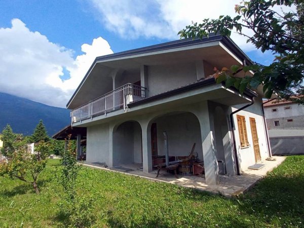casa indipendente in vendita a San Giorio di Susa