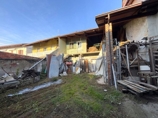 casa indipendente in vendita a San Giusto Canavese
