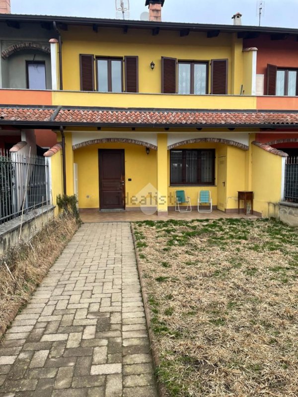casa indipendente in vendita a San Giusto Canavese