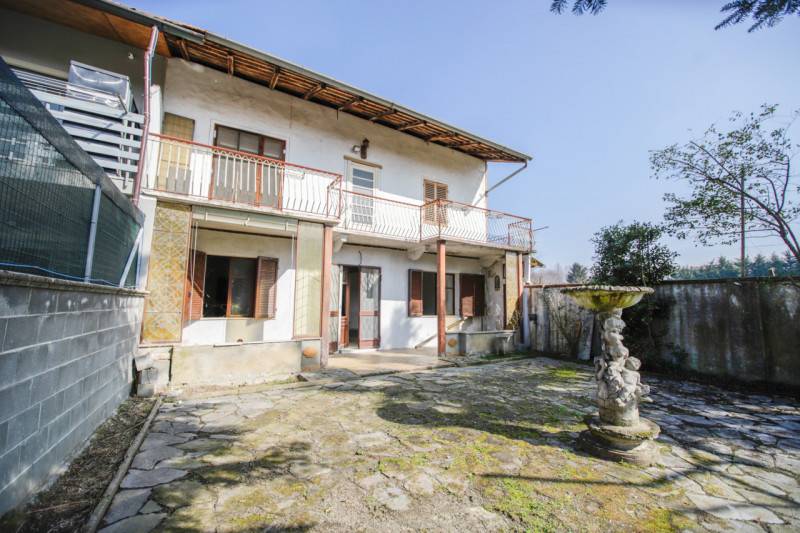 casa indipendente in vendita a San Giusto Canavese
