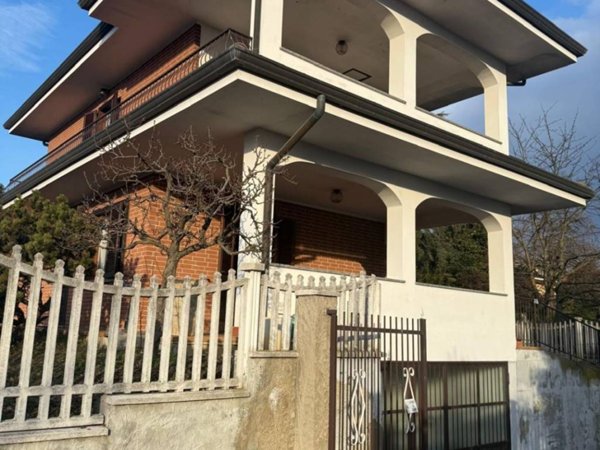 casa indipendente in vendita a San Giusto Canavese