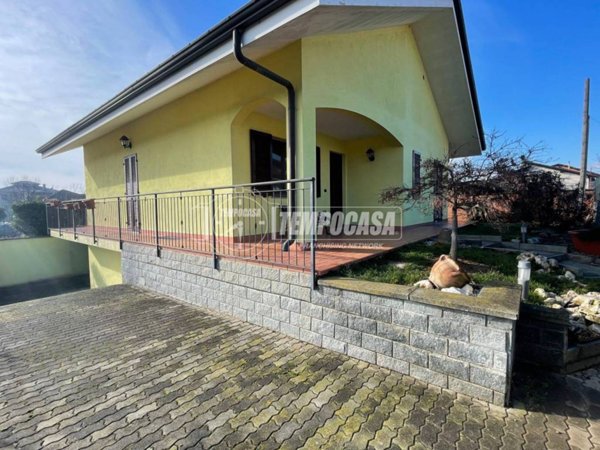 casa indipendente in vendita a San Giusto Canavese