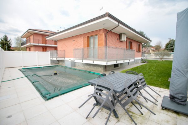 casa indipendente in vendita a San Giusto Canavese