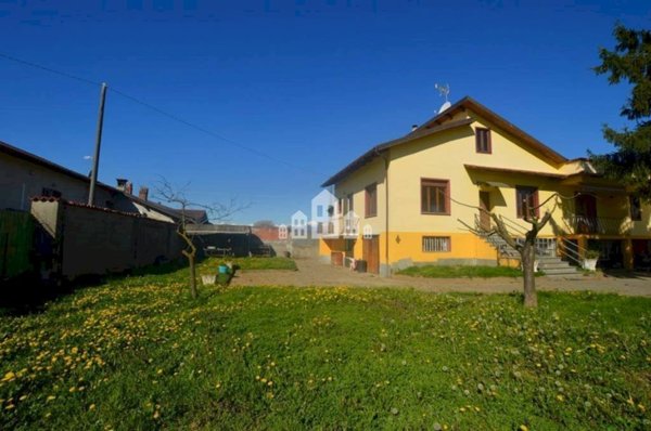 casa indipendente in vendita a San Giusto Canavese