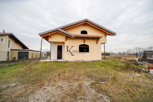 casa indipendente in vendita a San Giusto Canavese