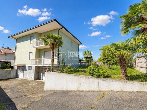 casa indipendente in vendita a San Giusto Canavese
