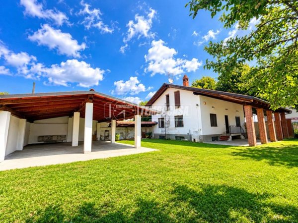 casa indipendente in vendita a San Giusto Canavese