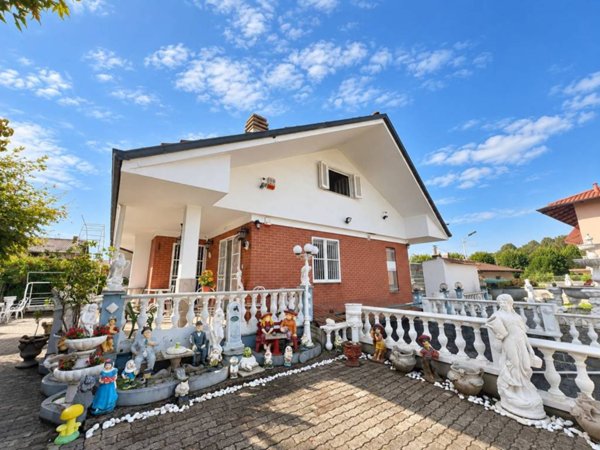 casa indipendente in vendita a San Giusto Canavese