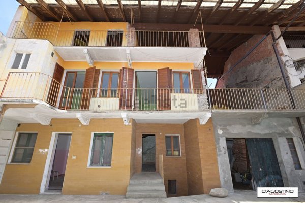 casa indipendente in vendita a San Martino Canavese