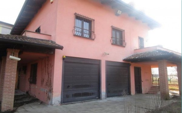 locale commerciale in vendita a San Martino Canavese