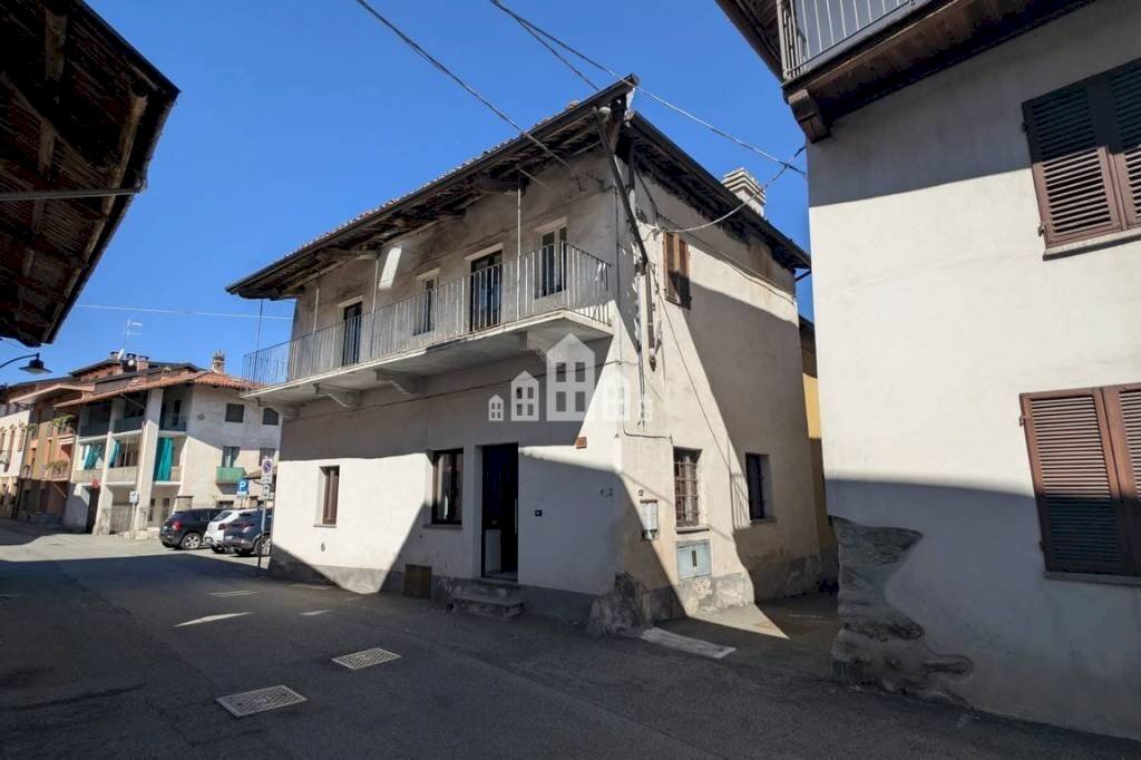 casa indipendente in vendita a San Martino Canavese