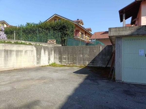 locale di sgombero in vendita a San Maurizio Canavese