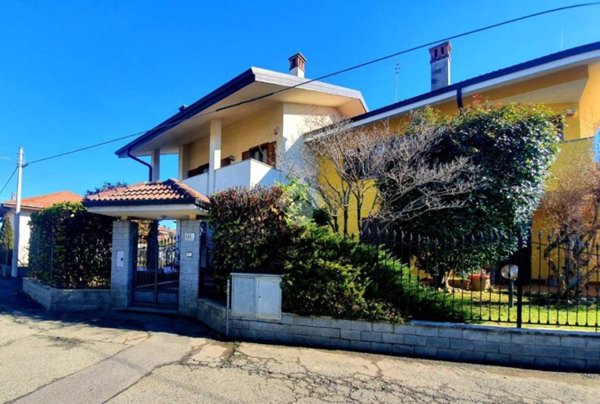 casa indipendente in vendita a San Maurizio Canavese