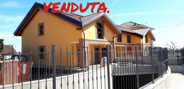casa indipendente in vendita a San Maurizio Canavese