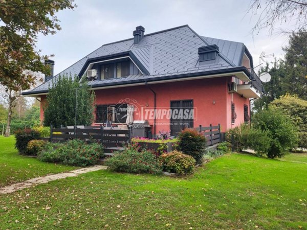 casa indipendente in vendita a San Maurizio Canavese