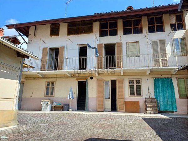 casa indipendente in vendita a San Maurizio Canavese