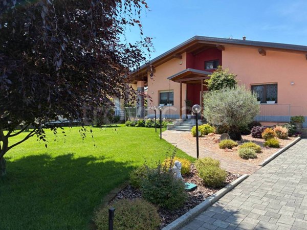 casa indipendente in vendita a San Maurizio Canavese