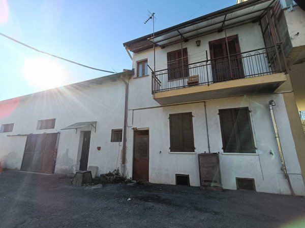 casa indipendente in vendita a San Maurizio Canavese