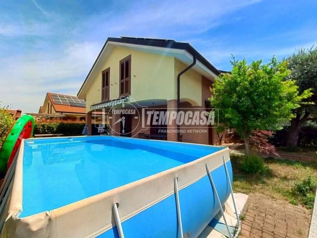 casa indipendente in vendita a San Maurizio Canavese