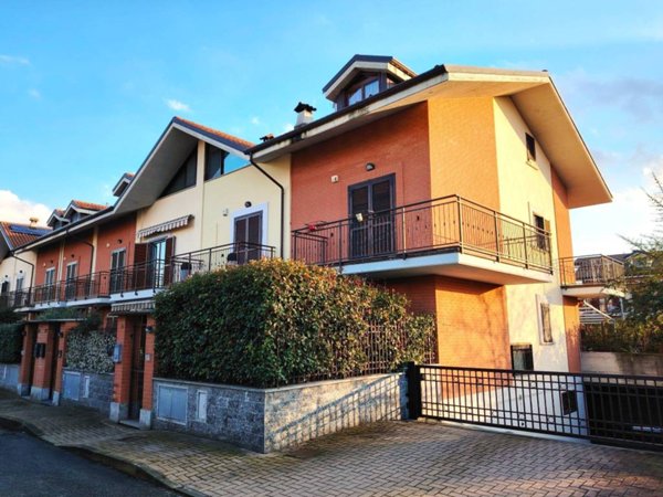 casa indipendente in vendita a San Maurizio Canavese