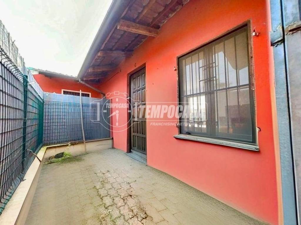 casa indipendente in vendita a San Maurizio Canavese in zona Malanghero