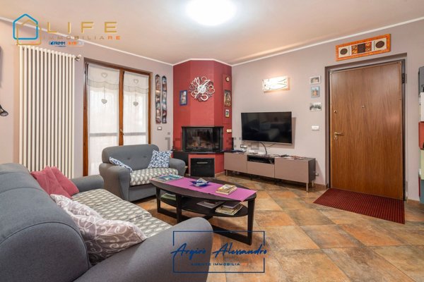 casa indipendente in vendita a San Maurizio Canavese