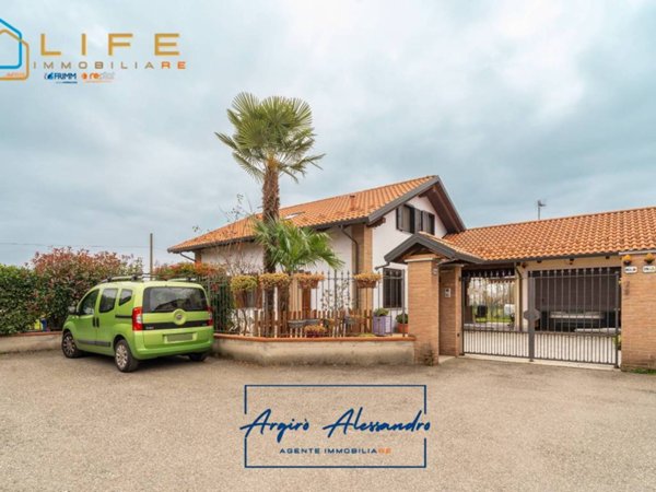 casa indipendente in vendita a San Maurizio Canavese