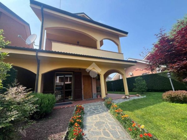 casa indipendente in vendita a San Maurizio Canavese