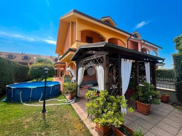 casa indipendente in vendita a San Maurizio Canavese