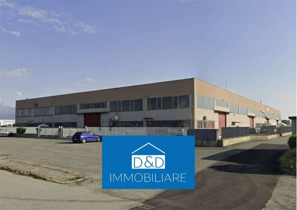 locale commerciale in vendita a San Maurizio Canavese