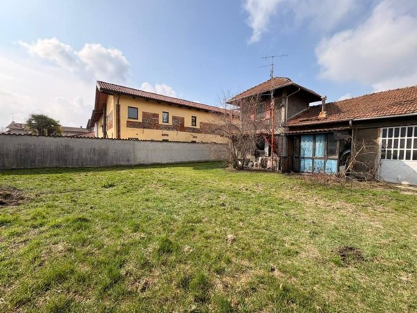casa indipendente in vendita a San Maurizio Canavese