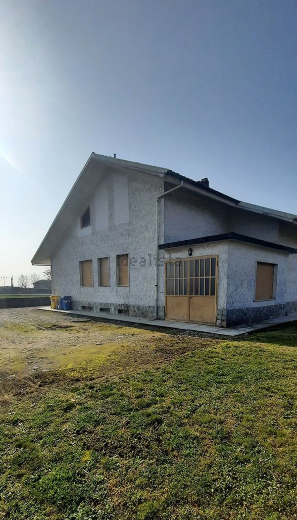 casa indipendente in vendita a San Maurizio Canavese