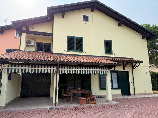 casa indipendente in vendita a San Maurizio Canavese
