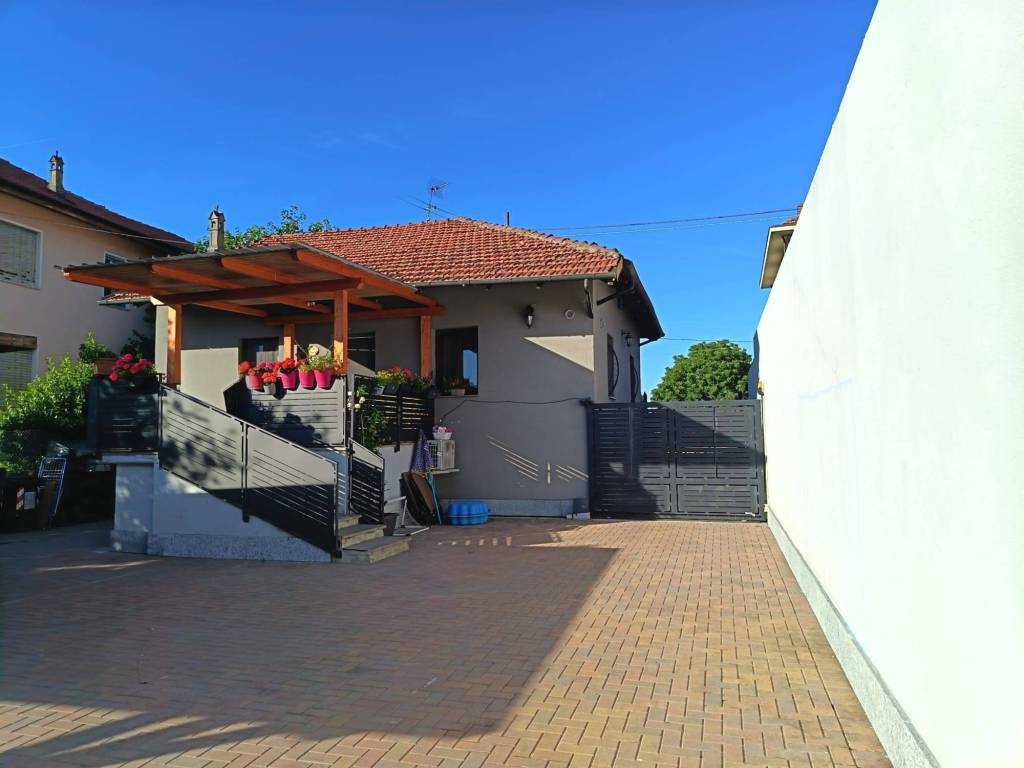 casa indipendente in vendita a San Maurizio Canavese