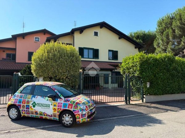 casa indipendente in vendita a San Maurizio Canavese