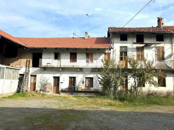 casa semindipendente in vendita a San Maurizio Canavese