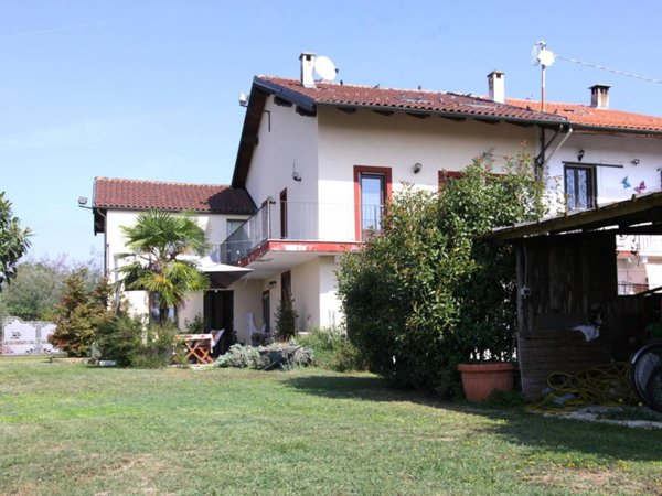 casa indipendente in vendita a San Maurizio Canavese in zona Malanghero