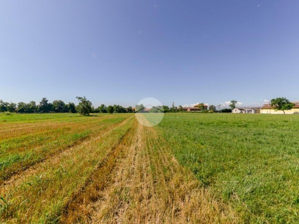 terreno edificabile in vendita a San Maurizio Canavese in zona Malanghero